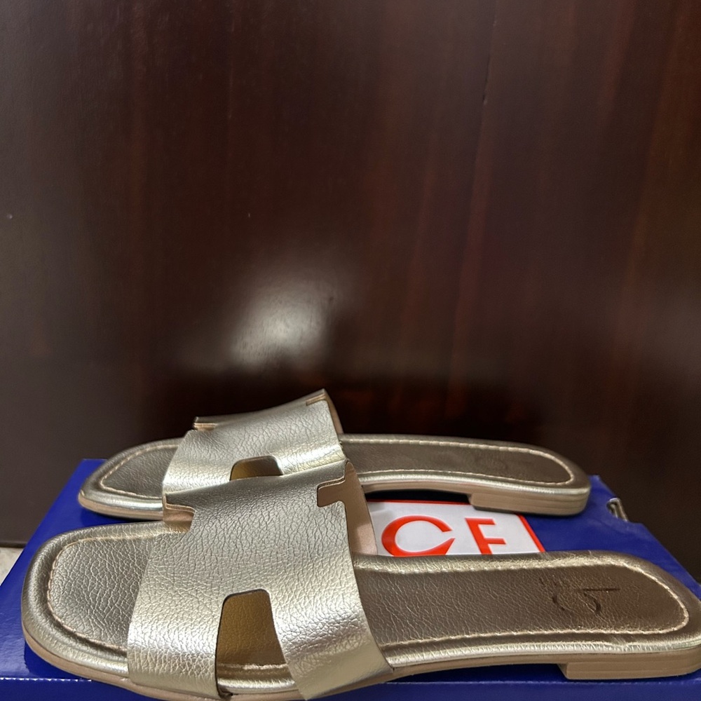 Bakers Metallic Gold Slide Sandals Size 7